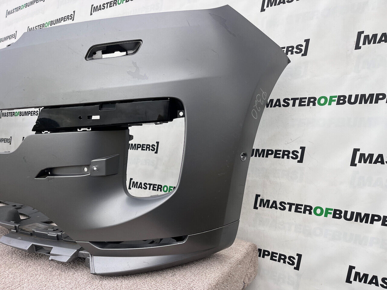 Range Rover Sport L461 Suv 2022-2025 Front Bumper 6 Pdc + Jets Genuine [p320]