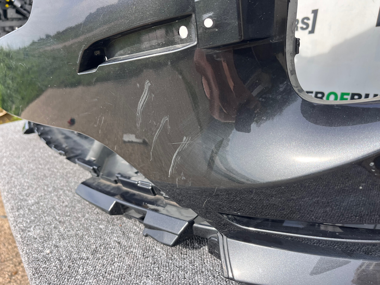 Range Rover Sport L461 Suv 2023-on Front Bumper 6 Pdc + Jets Genuine [p438]