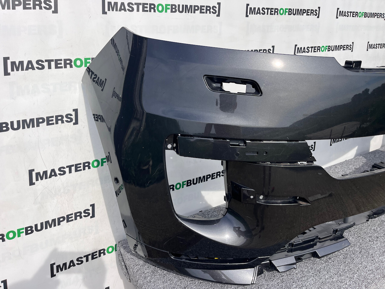 Range Rover Sport L461 Suv 2023-on Front Bumper 6 Pdc + Jets Genuine [p438]