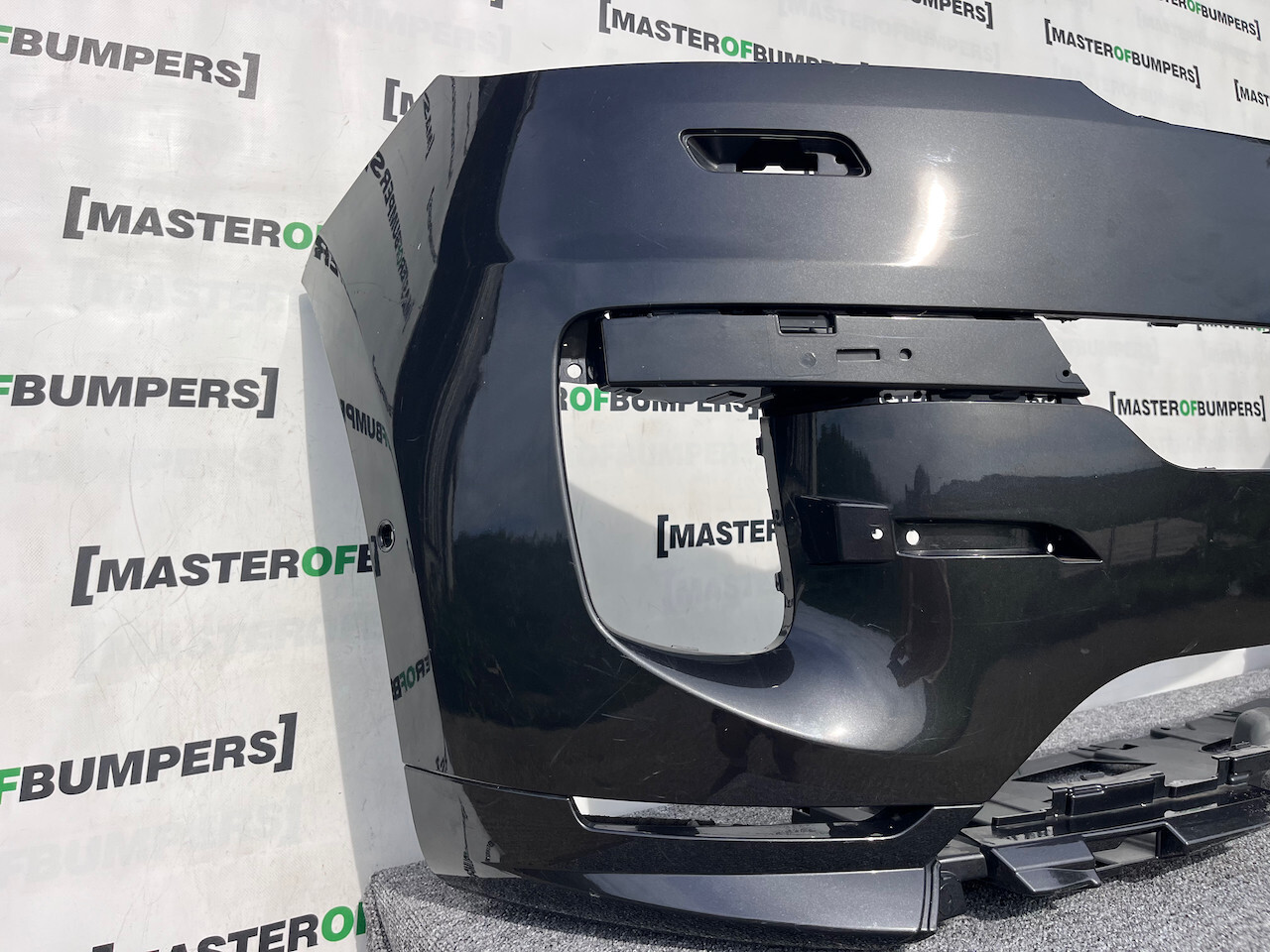 Range Rover Sport L461 Suv 2023-on Front Bumper 6 Pdc + Jets Genuine [p438]