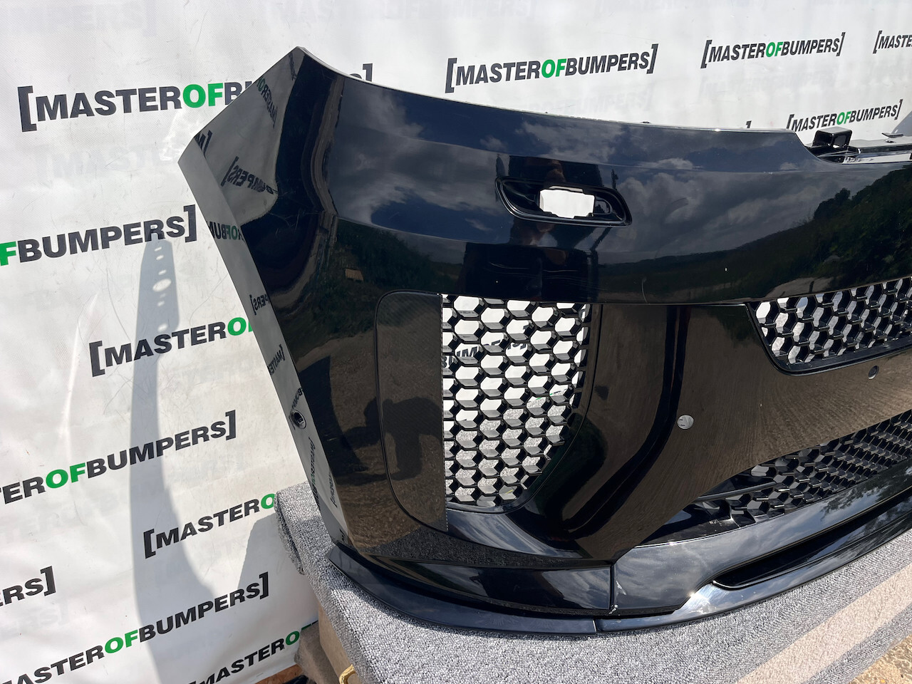 Range Rover Sport Sv Svr Limited 2024-on Front Bumper 6 Pdc Genuine [p403]