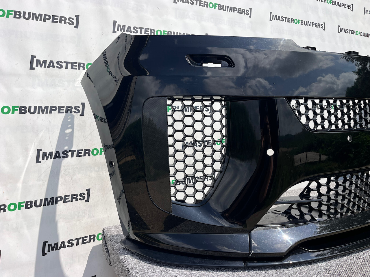 Range Rover Sport Sv Svr Limited 2024-on Front Bumper 6 Pdc Genuine [p403]