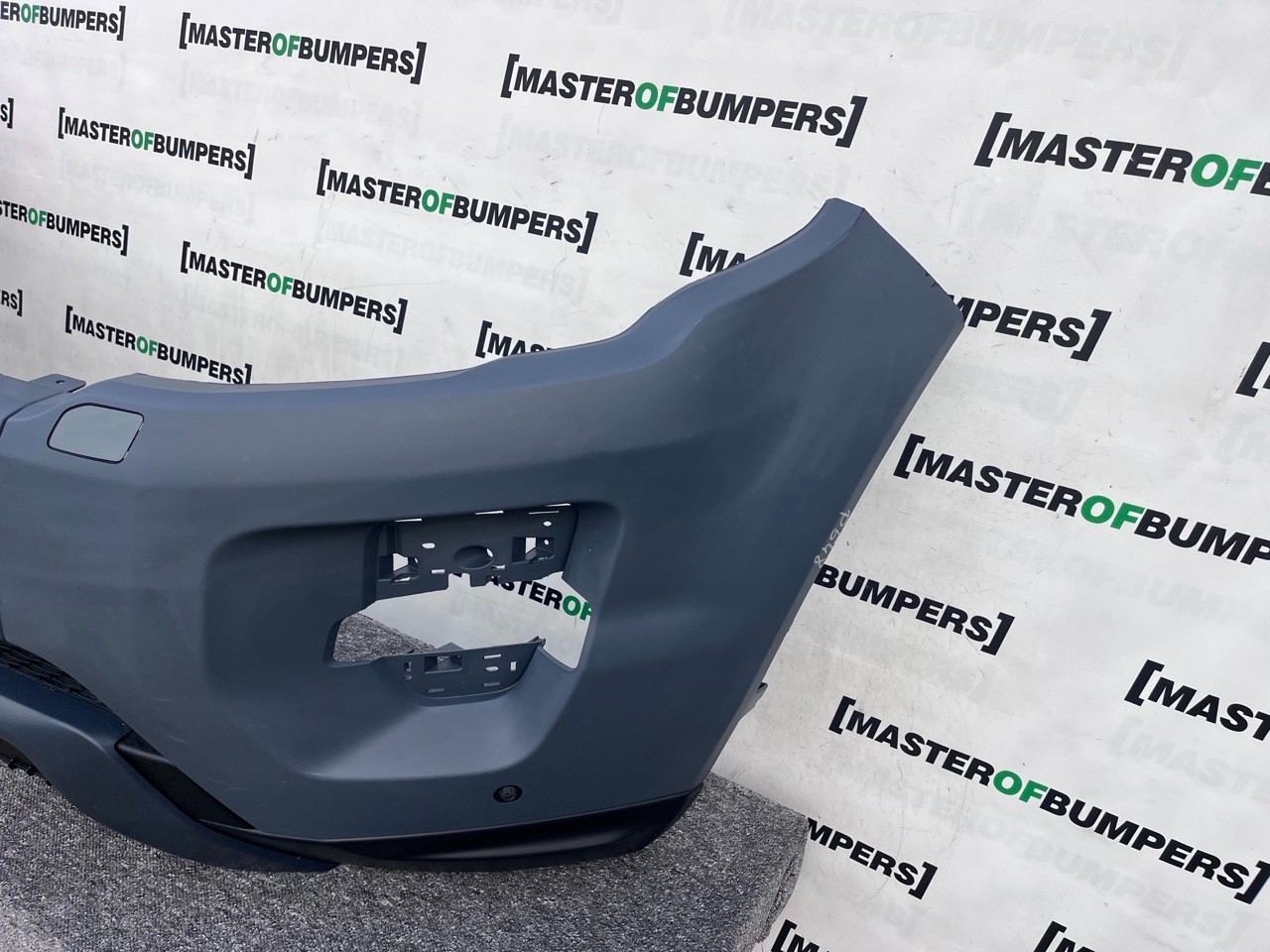 Range Rover Evoque Dynamic Mk1 2011-2015 Front Bumper 4 Pdc+jets Genuine [p548]