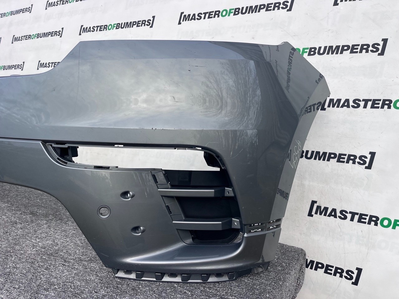 Range Rover Velar Dynamic Hse 2019-23 Front Bumper 4 Pdc No Jets Genuine [p554]