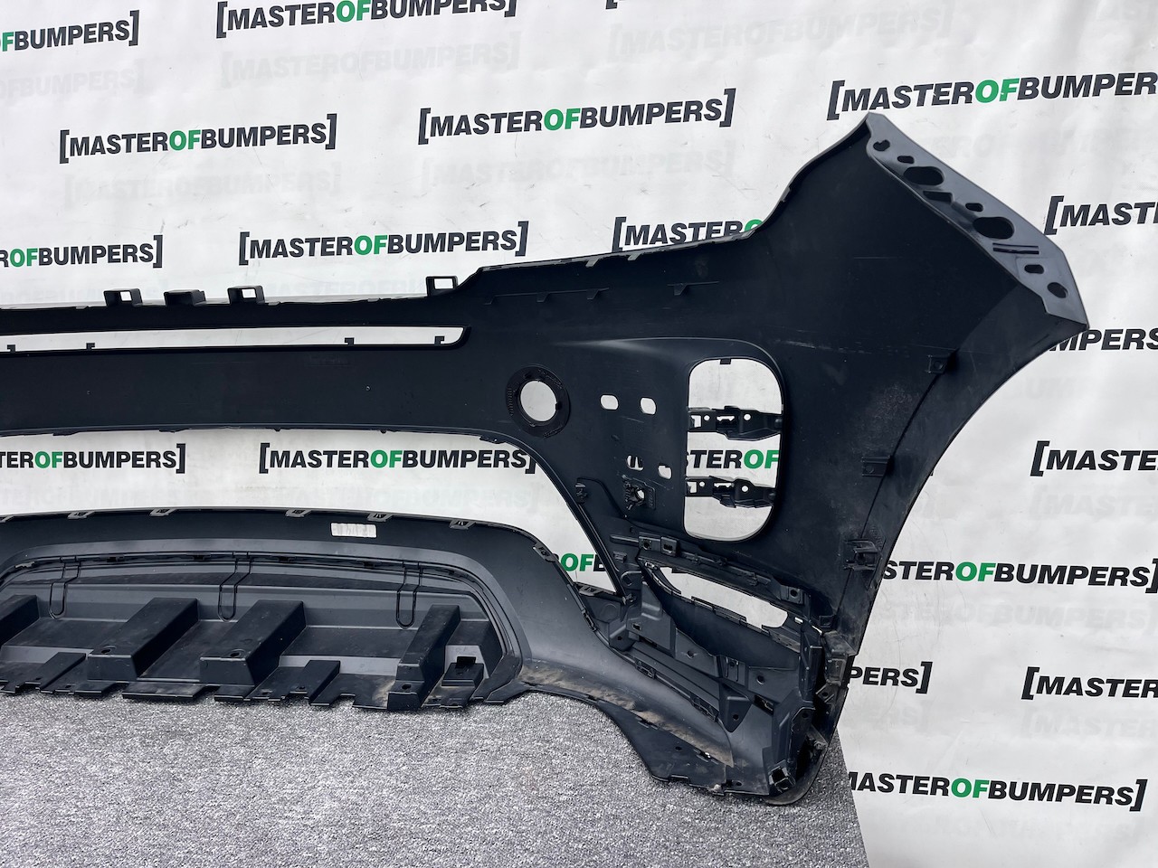 Range Rover Evoque R-dynamic Hse 2019-2023 Front Bumper 6 Pdc Genuine [p577]