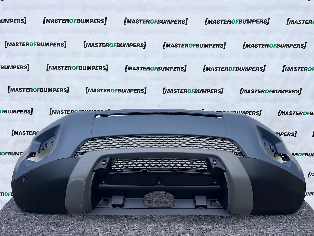 Range Rover Evoque Se Mk1 2011-2015 Front Bumper 4 Pdc No Jets Genuine [p591]
