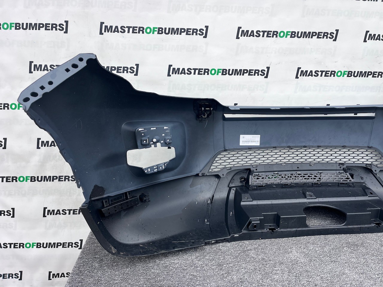 Range Rover Evoque Se Mk1 2011-2015 Front Bumper 4 Pdc +jets Genuine [p620]