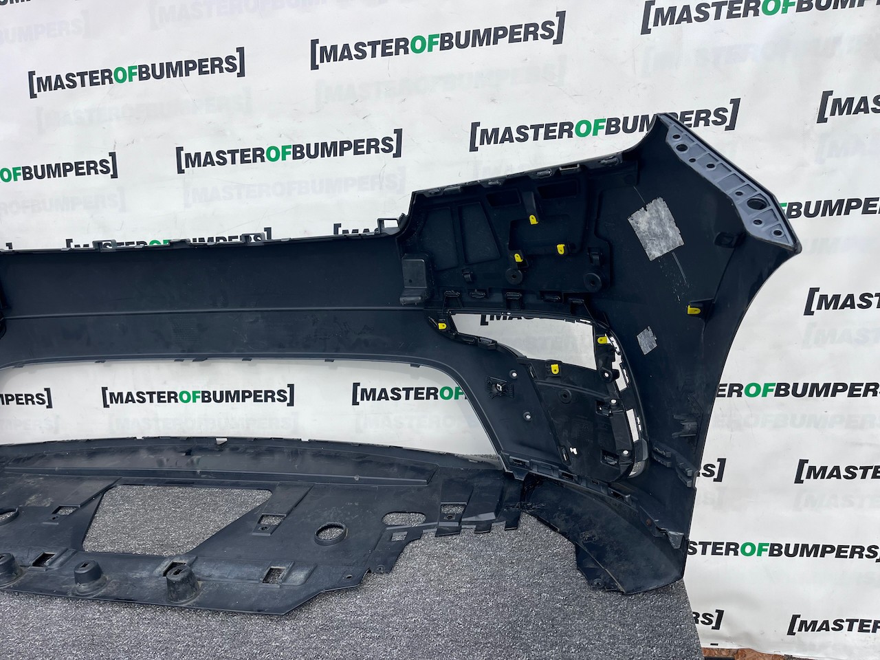 Range Rover Velar R-dynamic Hse Suv 2019-2023 Front Bumper 6 Pdc Genuine [p659]