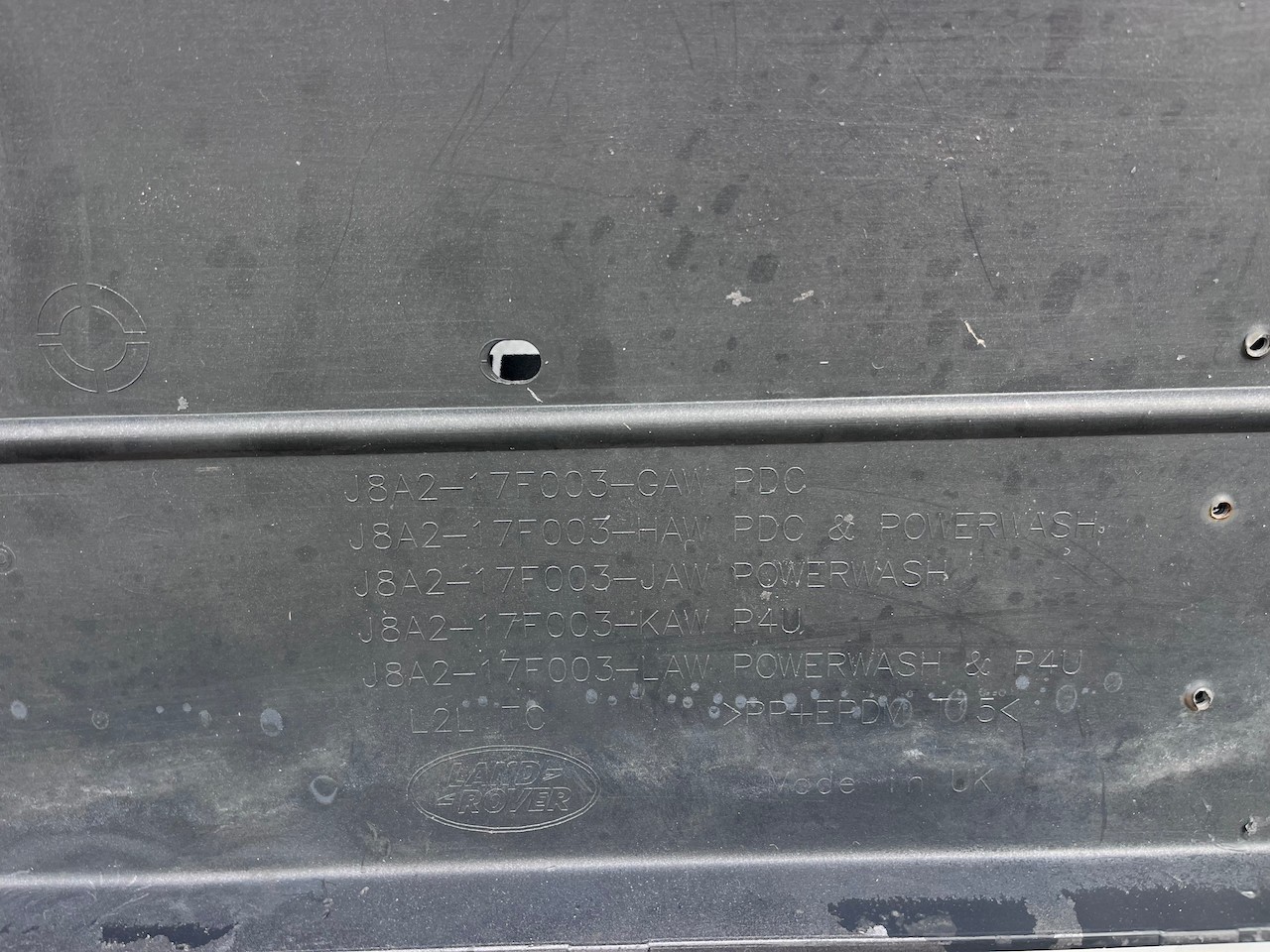 Range Rover Velar R-dynamic Hse Suv 2019-2023 Front Bumper 6 Pdc Genuine [p660]