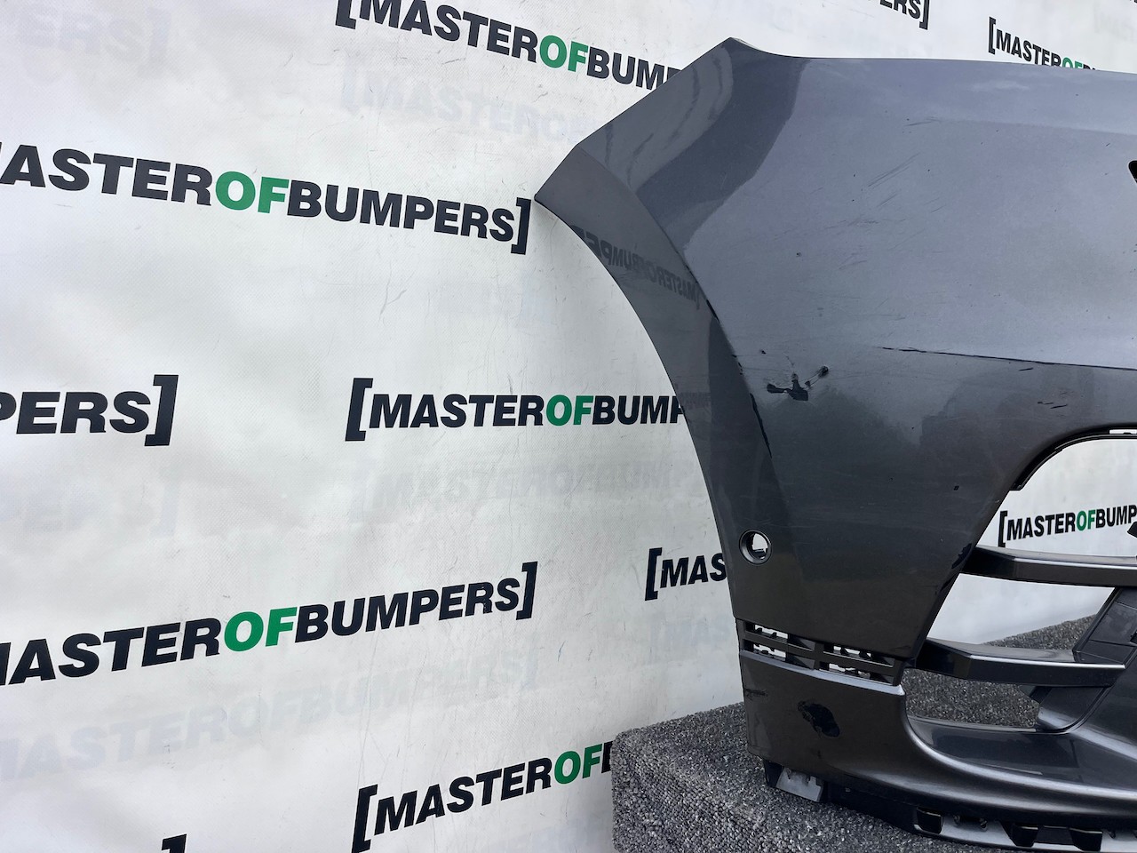 Range Rover Velar R-dynamic Hse Suv 2019-2023 Front Bumper 6 Pdc Genuine [p660]