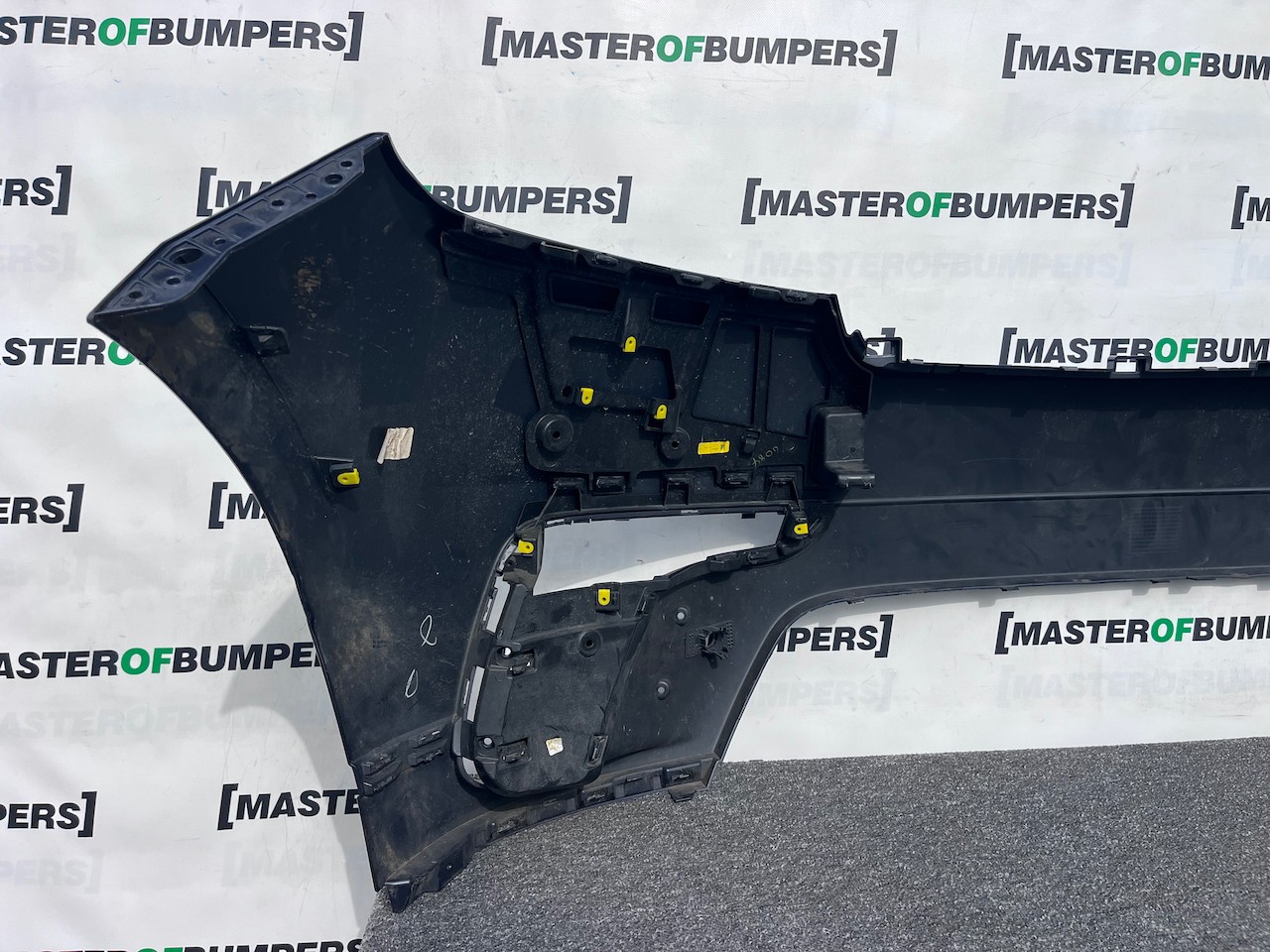 Range Rover Velar R-dynamic Hse Suv 2019-2023 Front Bumper 4 Pdc Genuine [p475]