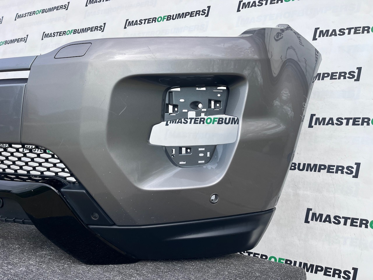 Range Rover Evoque Dynamic Mk1 2011-2015 Front Bumper 4 Pdc +jets Genuine [p651]