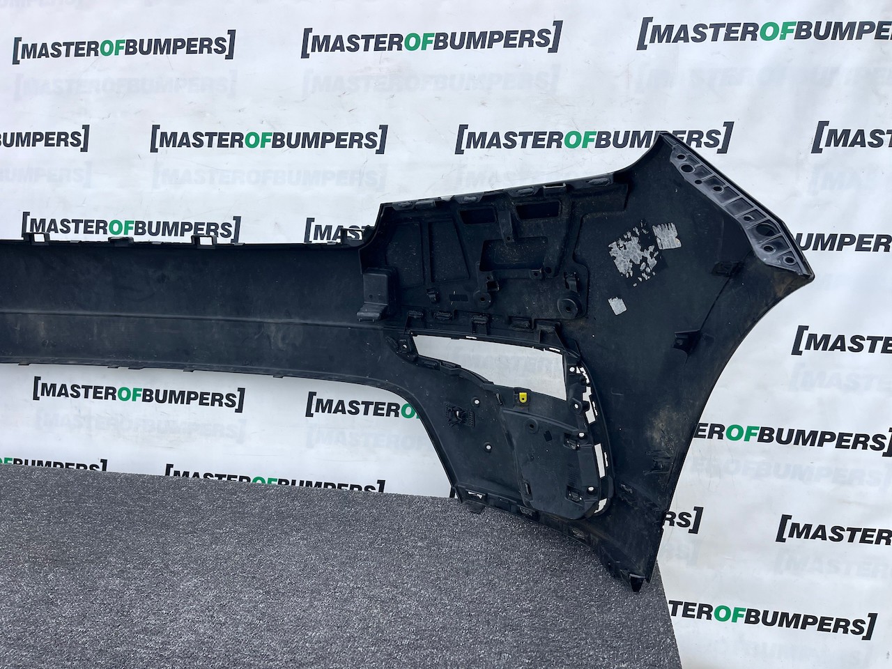 Range Rover Velar R-dynamic Hse Suv 2019-2023 Front Bumper 6 Pdc Genuine [p689]