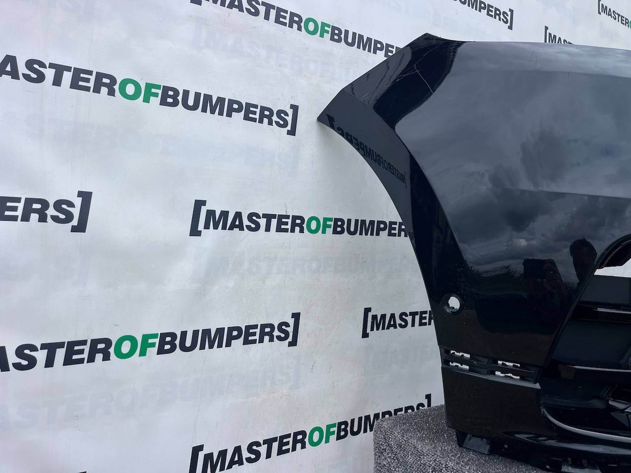 Range Rover Velar R-dynamic Hse Suv 2019-2023 Front Bumper 6 Pdc Genuine [p689]