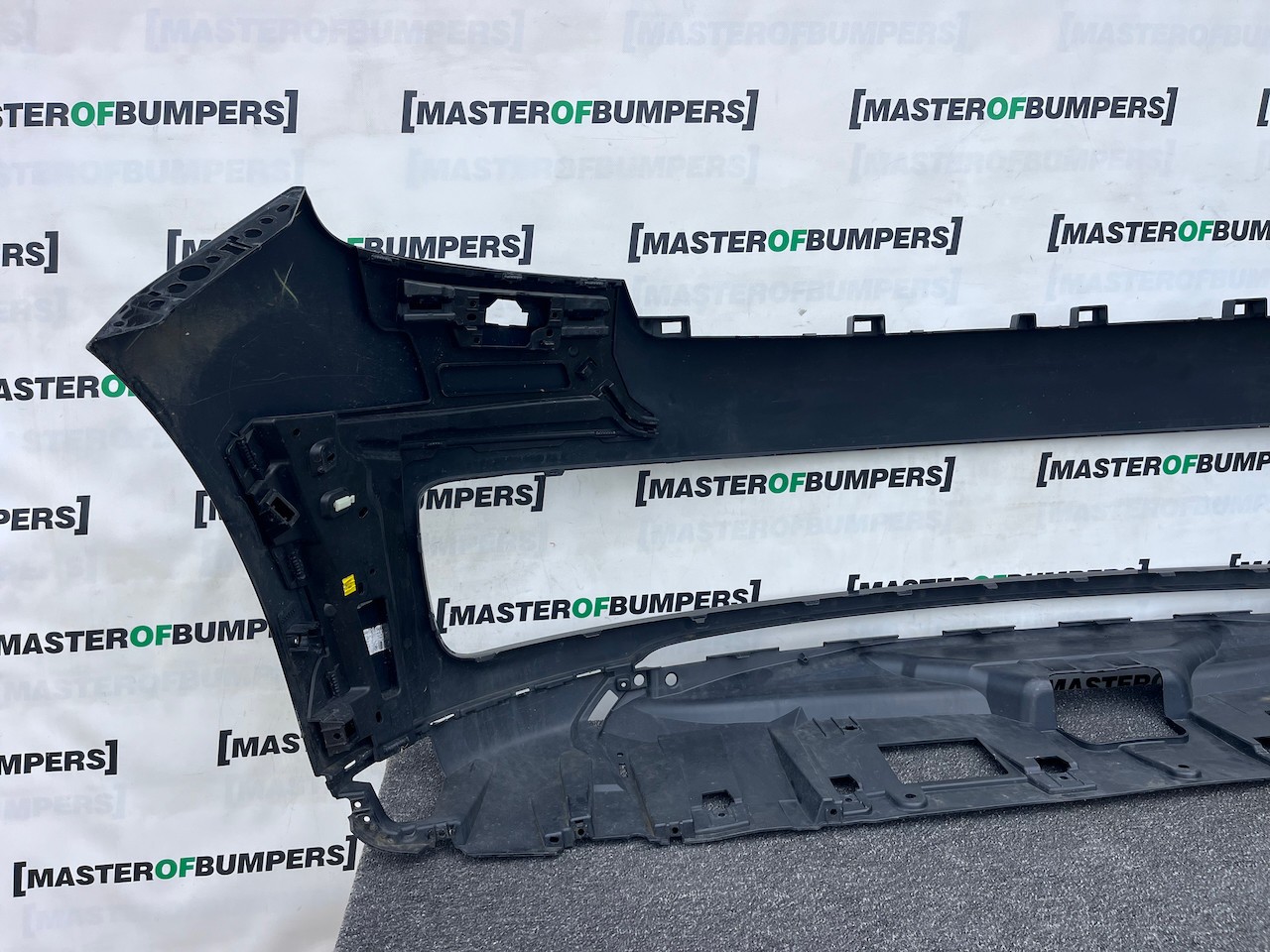 Range Rover Vouge Hs L461 Suv 2023-2026 Front Bumper 6 Pdc + Jets Genuine [p691]
