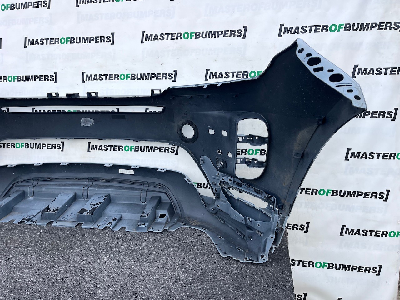 Range Rover Evoque R-dynamic Hse 2019-2023 Front Bumper 4 Pdc Genuine [p693]