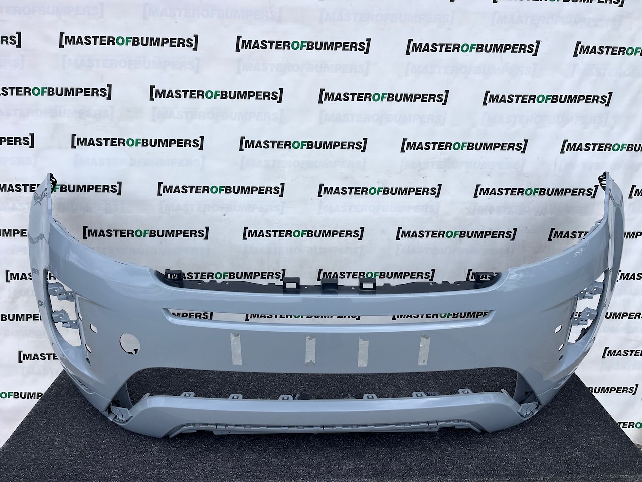 Range Rover Evoque R-dynamic Hse 2019-2023 Front Bumper 4 Pdc Genuine [p693]
