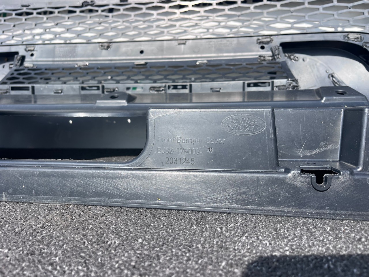 Range Rover Evoque Se Mk1 2011-2015 Front Bumper No Pdc No Jets Genuine [p722]