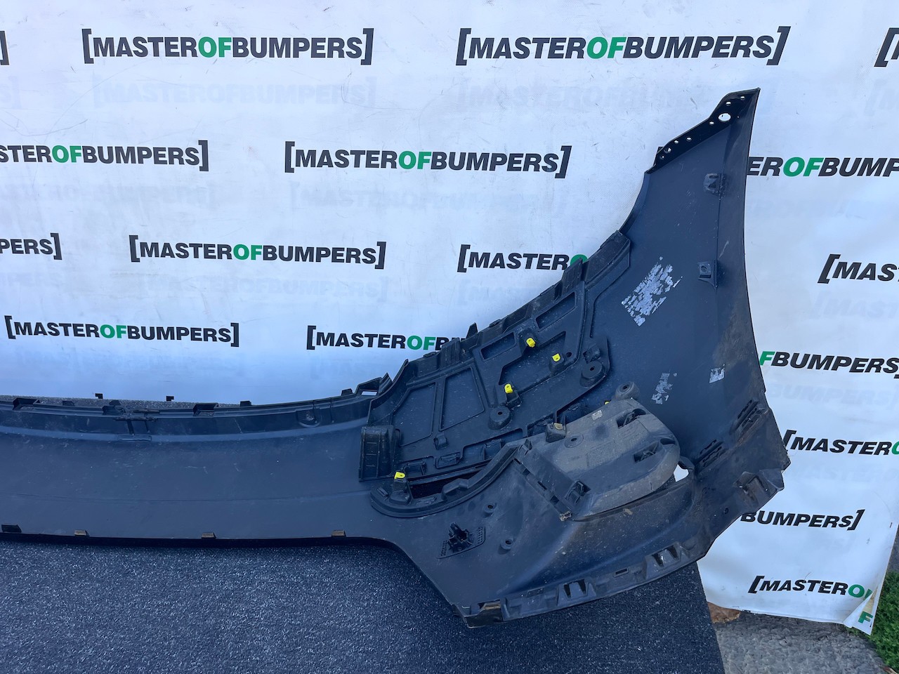 Range Rover Velar R Dynamic Hse 2019-2023 Front Bumper 4 Pdc Genuine [p728]