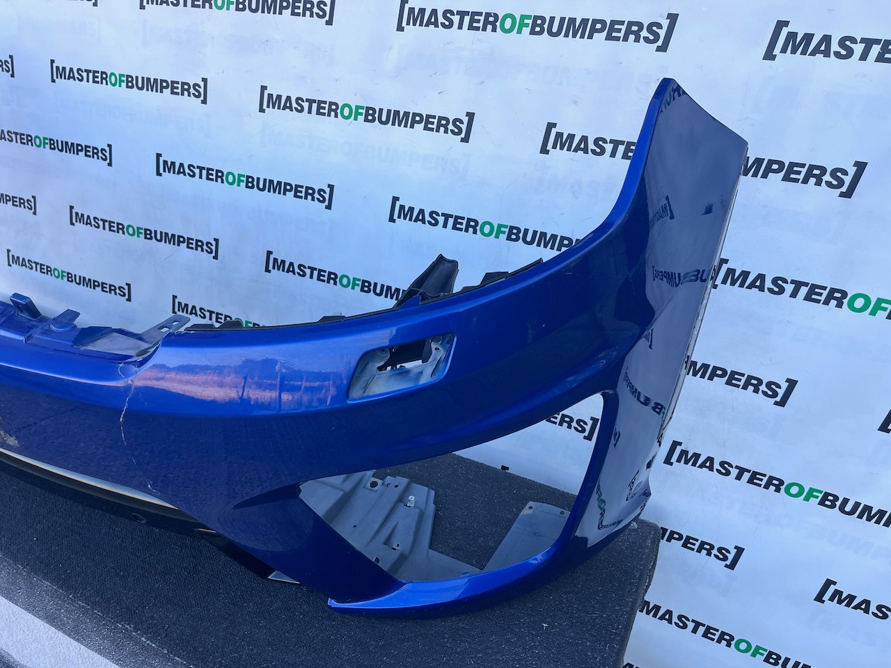 Range Rover Sport Svr Mk2 Lift Suv 2018-2022 Front Bumper 6 Pdc Genuine [p759]