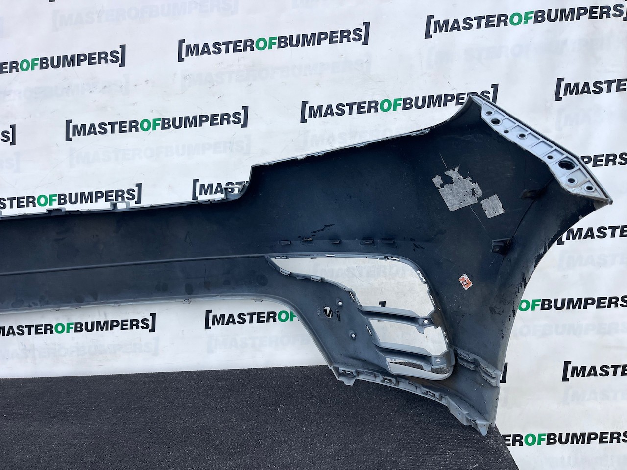 Range Rover Velar R-dynamic Hse Suv 2019-2023 Front Bumper 4 Pdc Genuine [p767]
