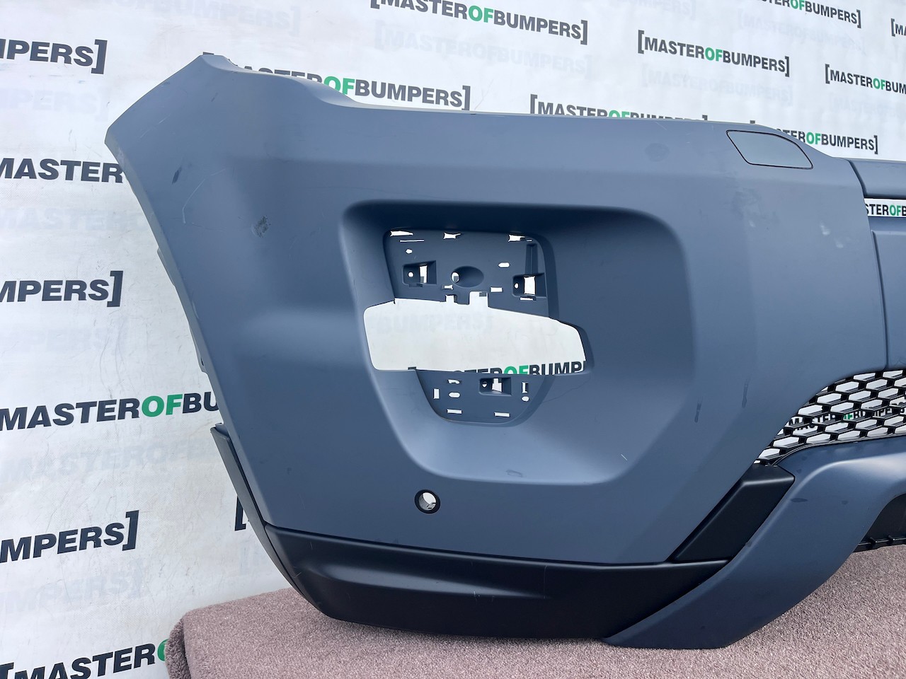 Range Rover Evoque R Dynamic Mk1 2011-2015 Front Bumper 4 Pdc Genuine [p788]