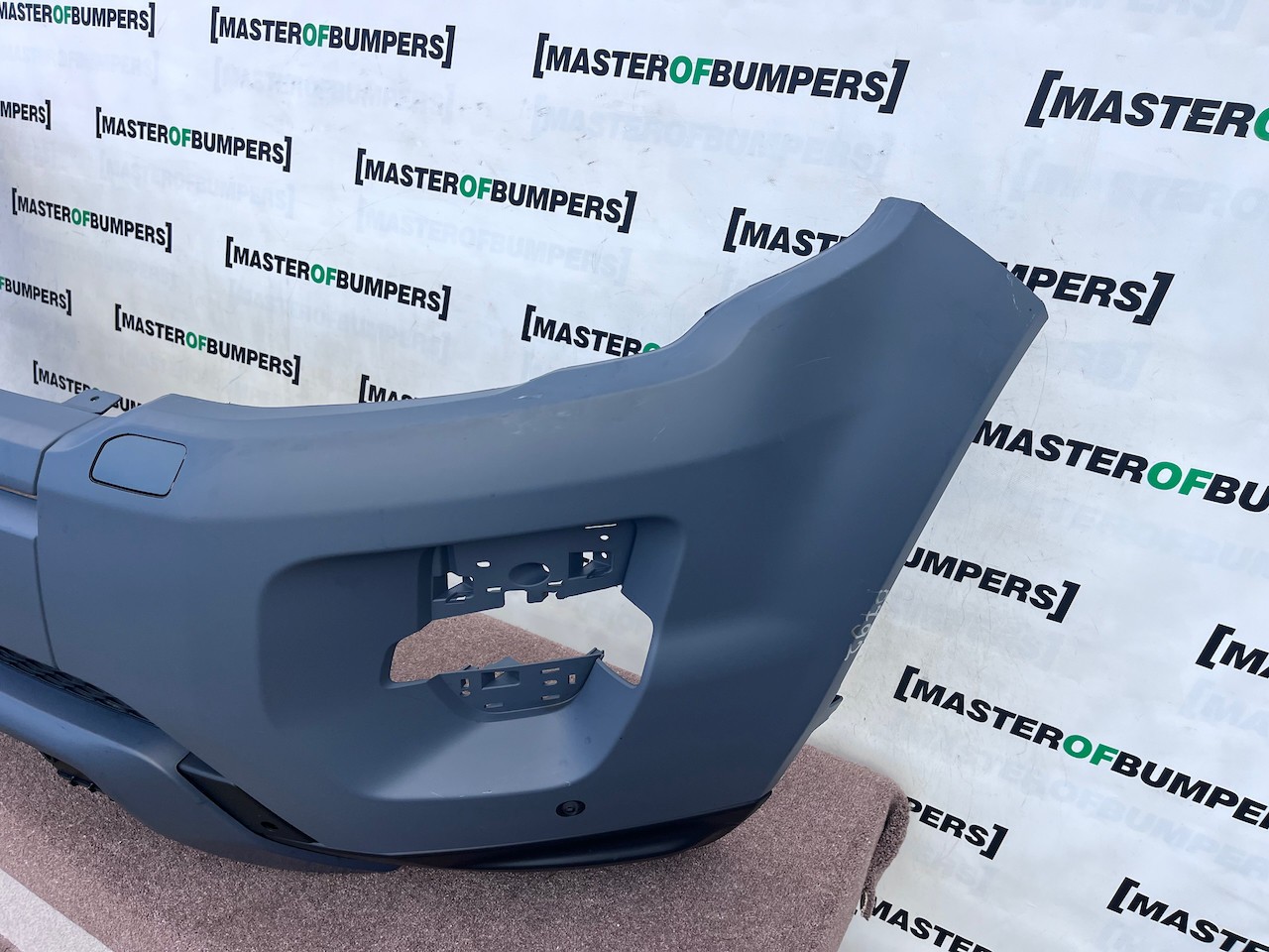 Range Rover Evoque R Dynamic Mk1 2011-2015 Front Bumper 6 Pdc Genuine [p792]