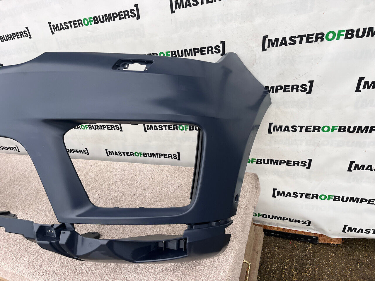 Range Rover Sport Hse Mk2 Lift Suv 2018-2022 Front Bumper 6 Pdc Genuine [p340]