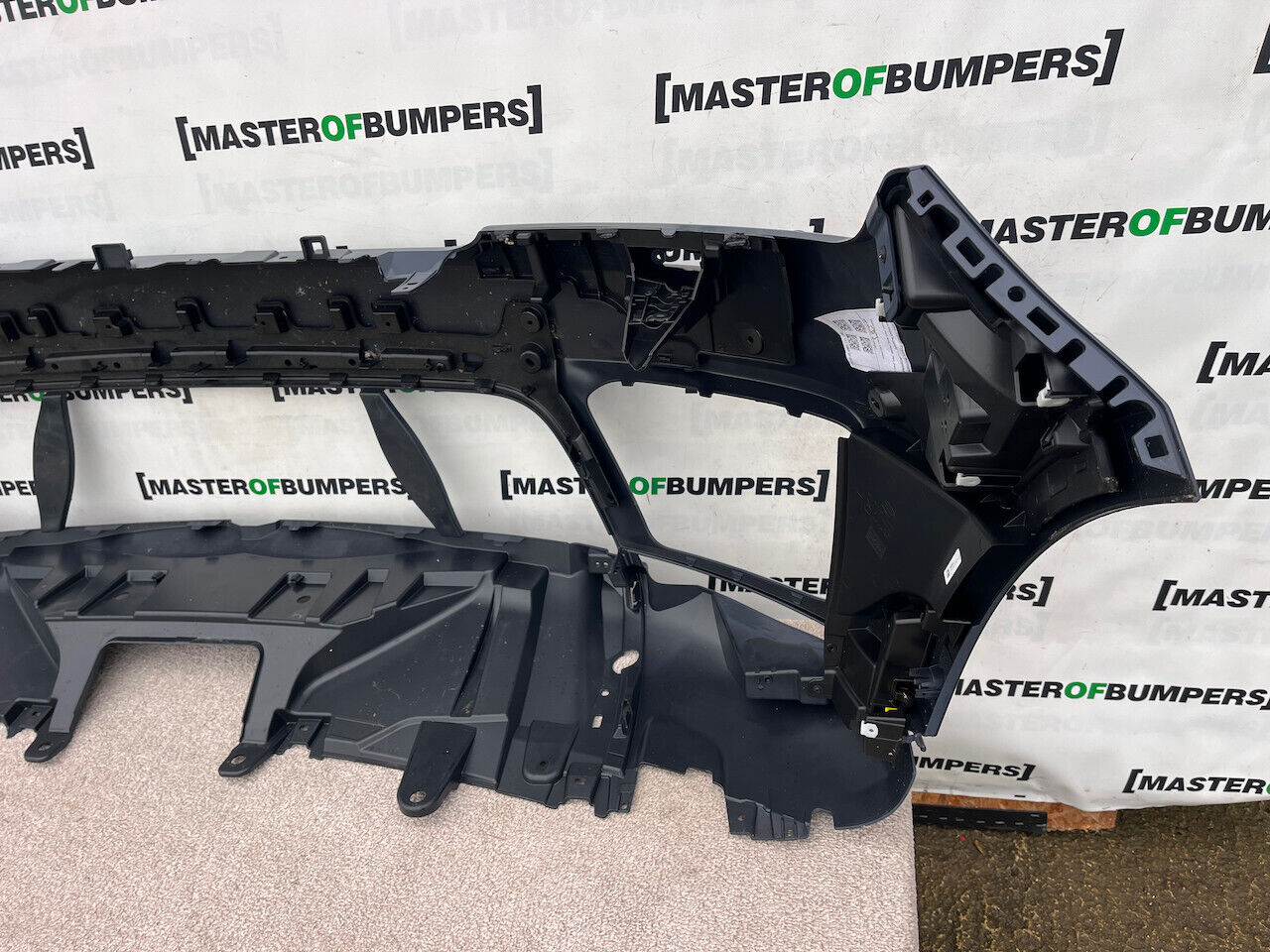Range Rover Sport Hse Mk2 Lift Suv 2018-2022 Front Bumper 6 Pdc Genuine [p340]