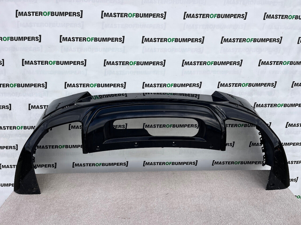Range Rover Sport Svr 2024-on Rear Bumper 6 Pdc Genuine [p377]