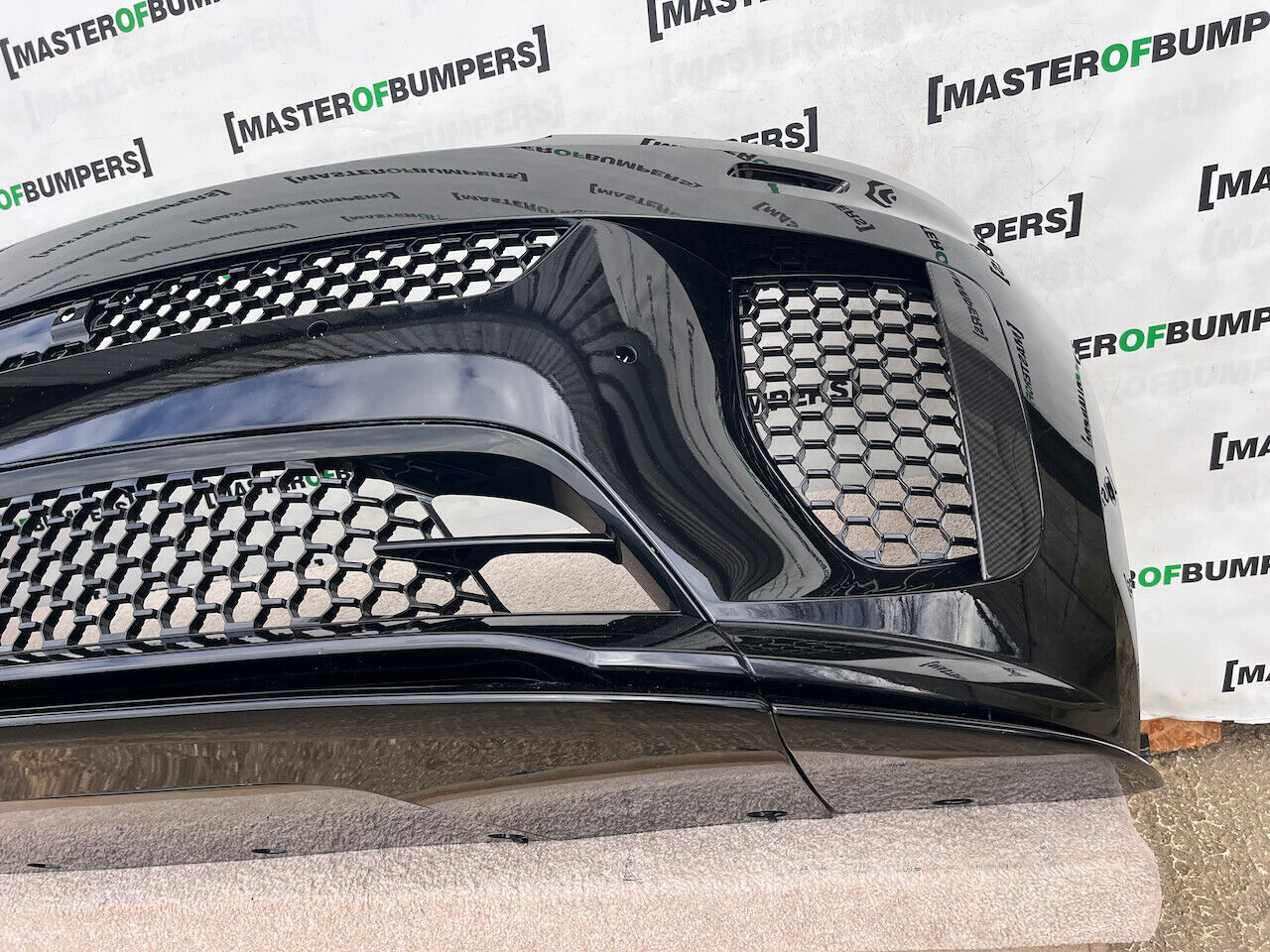 Land Rover Range Rover Sport Svr 2024-on Front Bumper 6 Pdc Genuine [p382]