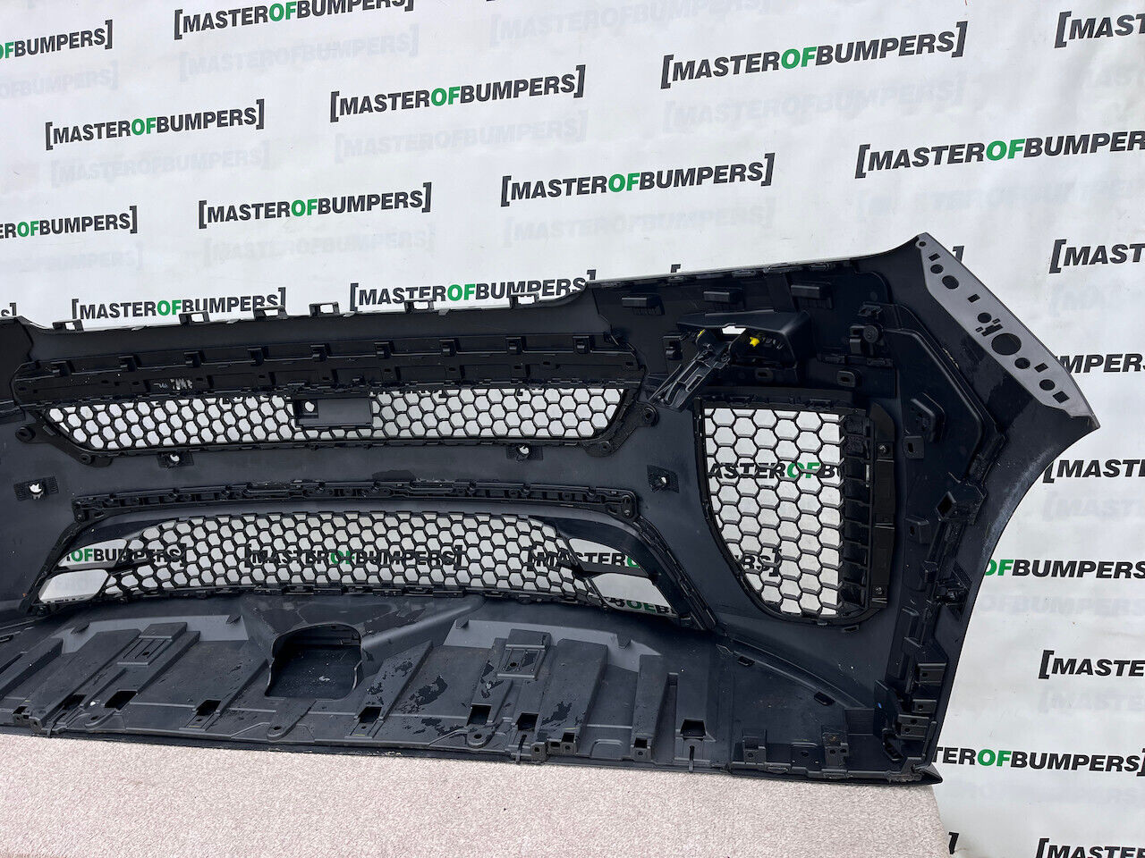 Land Rover Range Rover Sport Svr 2024-on Front Bumper 6 Pdc Genuine [p382]