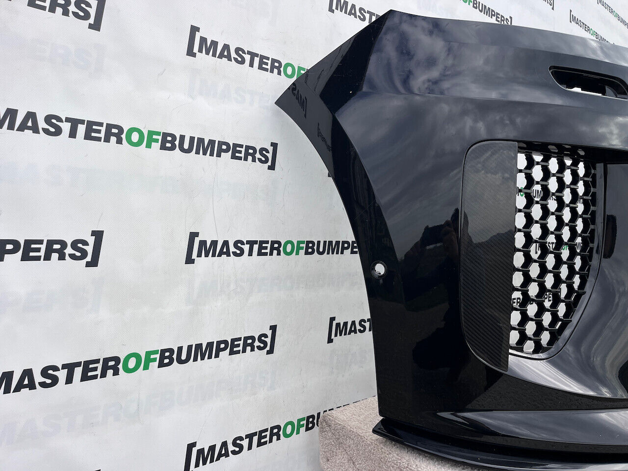 Land Rover Range Rover Sport Svr 2024-on Front Bumper 6 Pdc Genuine [p382]