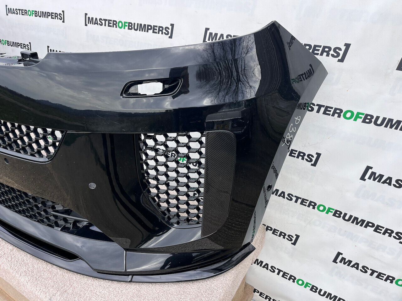 Land Rover Range Rover Sport Svr 2024-on Front Bumper 6 Pdc Genuine [p382]