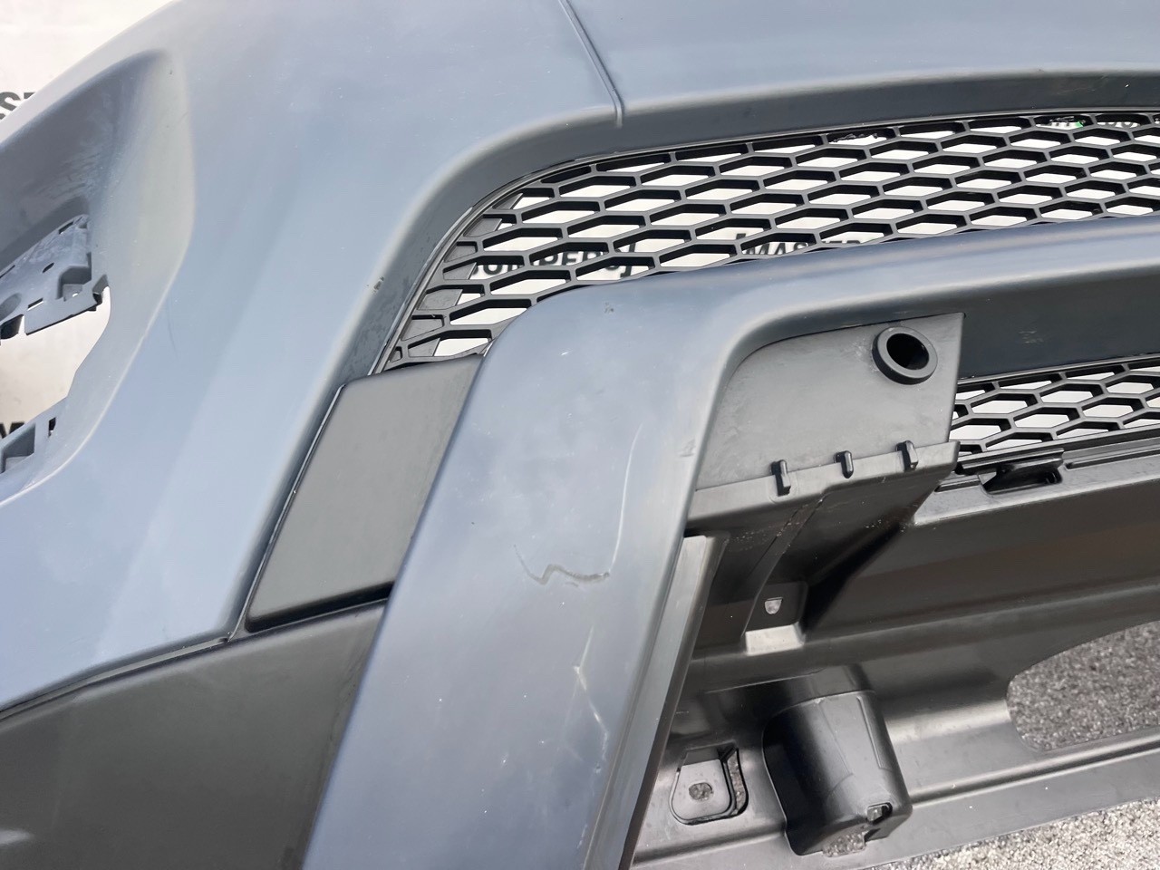 Range Rover Evoque Dynamic Mk1 2011-2015 Front Bumper 4 Pdc+jets Genuine [p549]