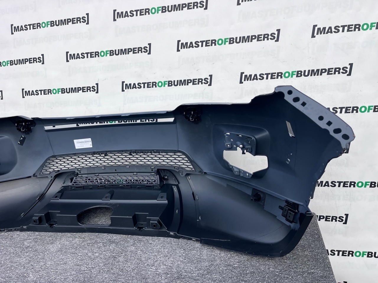 Range Rover Evoque Se Mk1 2011-2015 Front Bumper 4 Pdc+jets Genuine [p551]