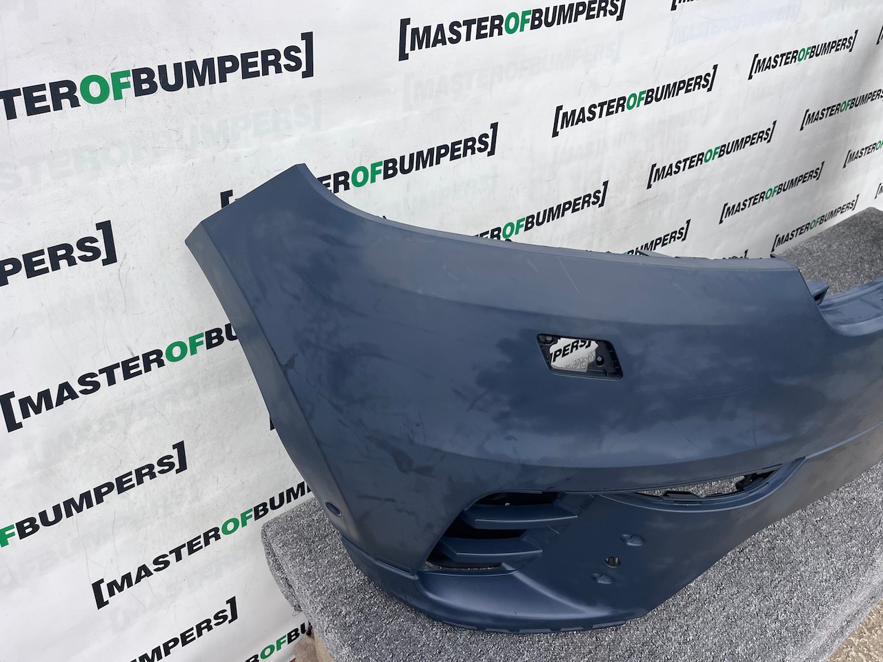 Range Rover Velar R Dynamic Hse 2019-2023 Front Bumper 6 Pdc Jets Genuine [p562]
