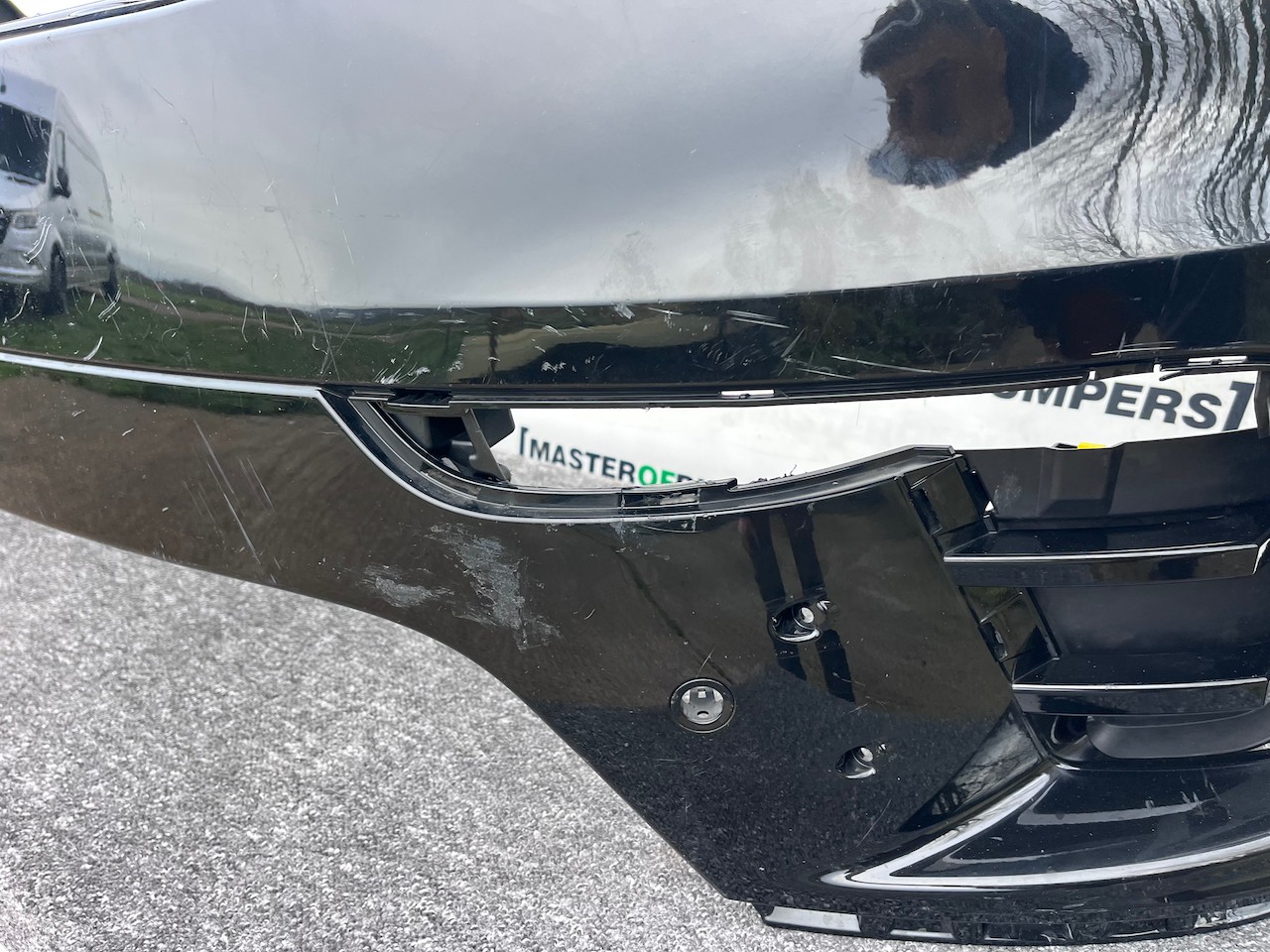 Range Rover Velar R Dynamic Hse 2019-2023 Front Bumper 4 Pdc Genuine [p570]