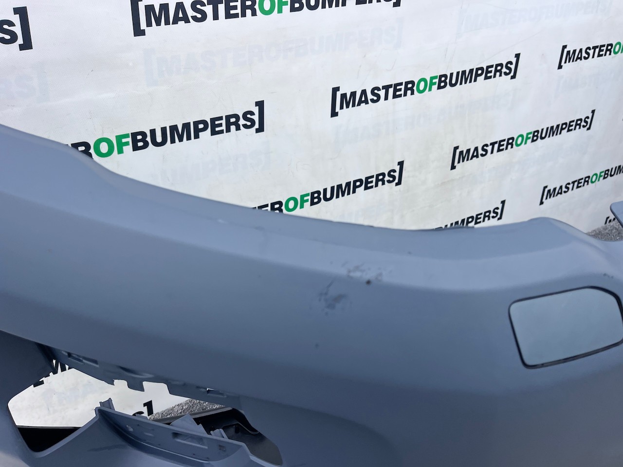 Range Rover Evoque Dynamic Mk1 2011-2015 Front Bumper 4 Pdc +jets Genuine [p589]