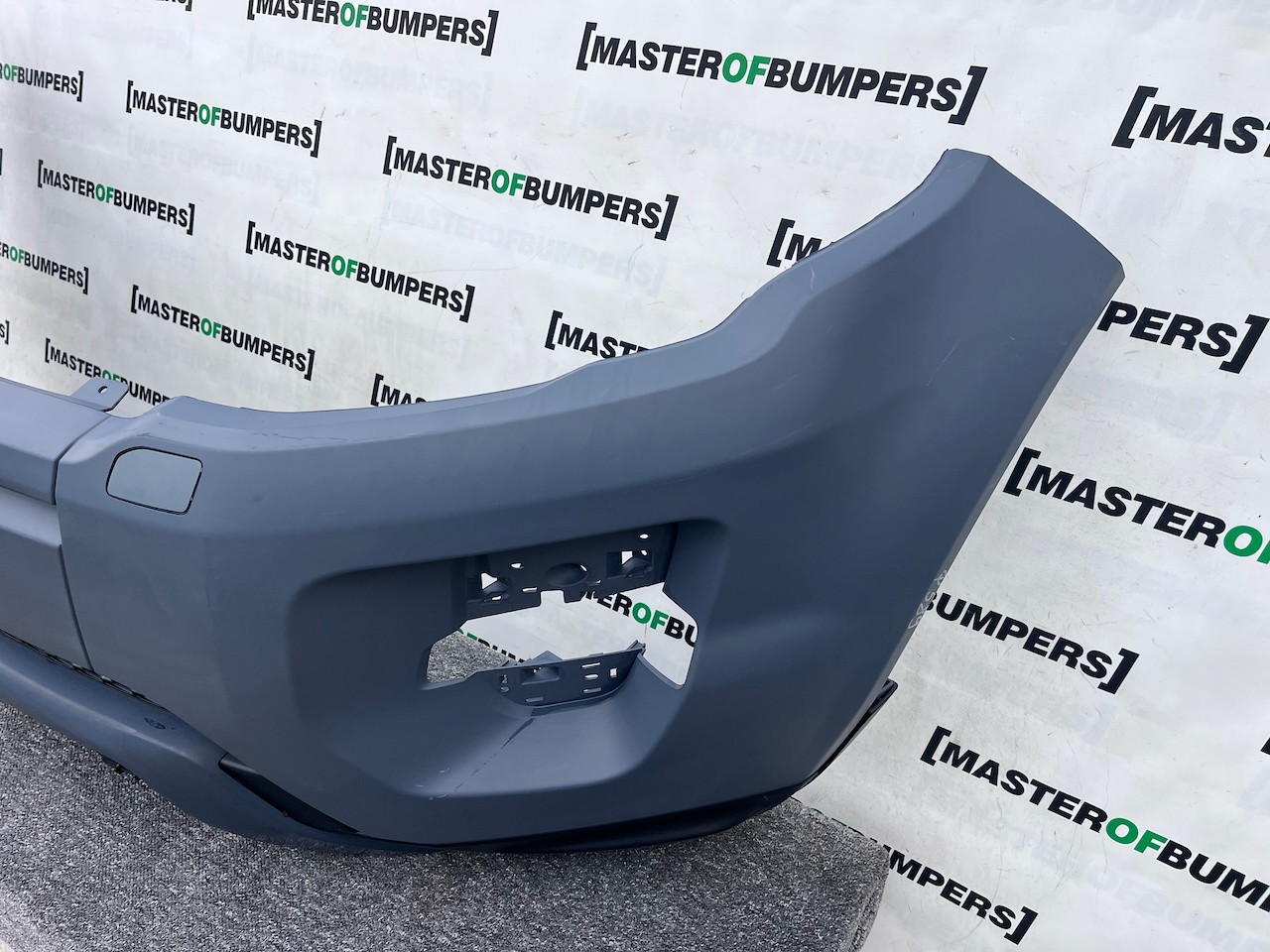 Range Rover Evoque Dynamic Mk1 2011-2015 Front Bumper 4 Pdc +jets Genuine [p589]