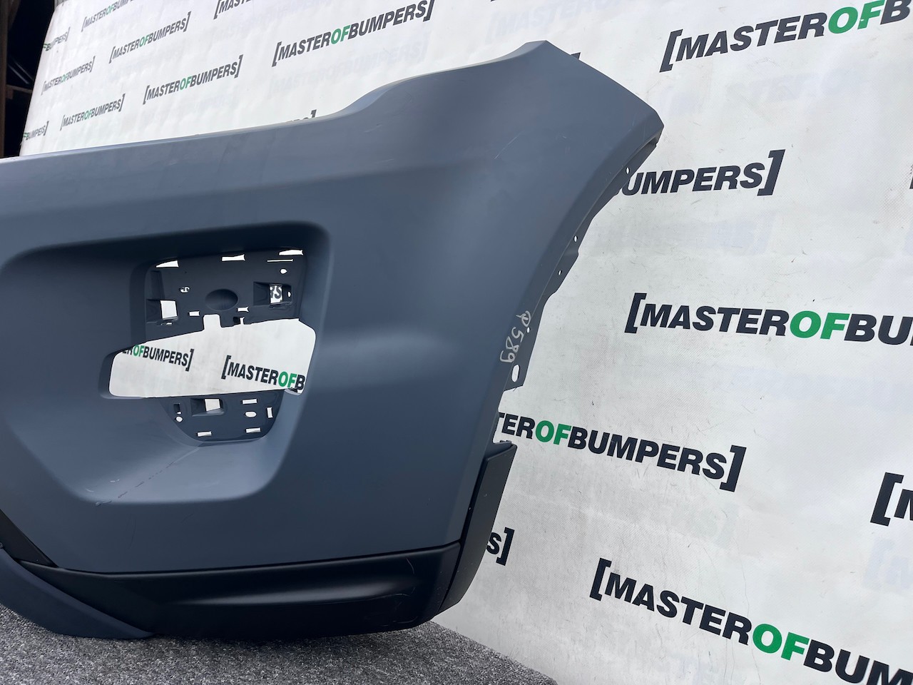 Range Rover Evoque Dynamic Mk1 2011-2015 Front Bumper 4 Pdc +jets Genuine [p589]