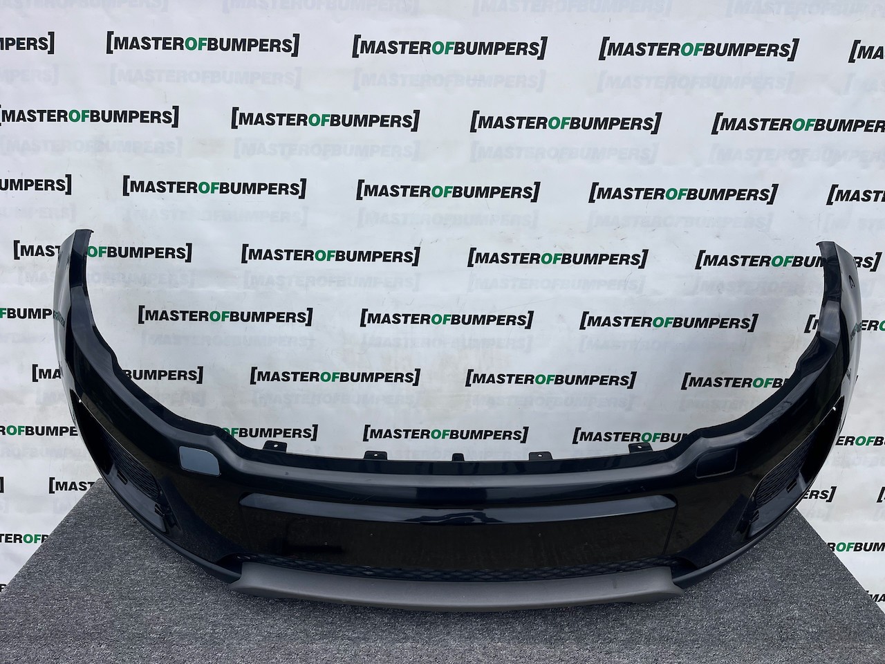 Range Rover Evoque Se Hse Lift 2015-2018 Front Bumper 4 Pdc + Jets Genuine [p62]
