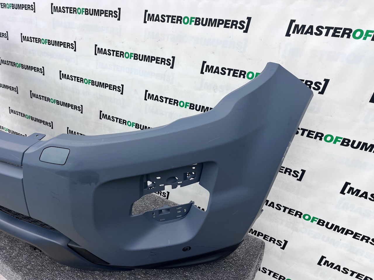 Range Rover Evoque Dynamic Mk1 2011-2015 Front Bumper 4 Pdc +jets Genuine [p626]