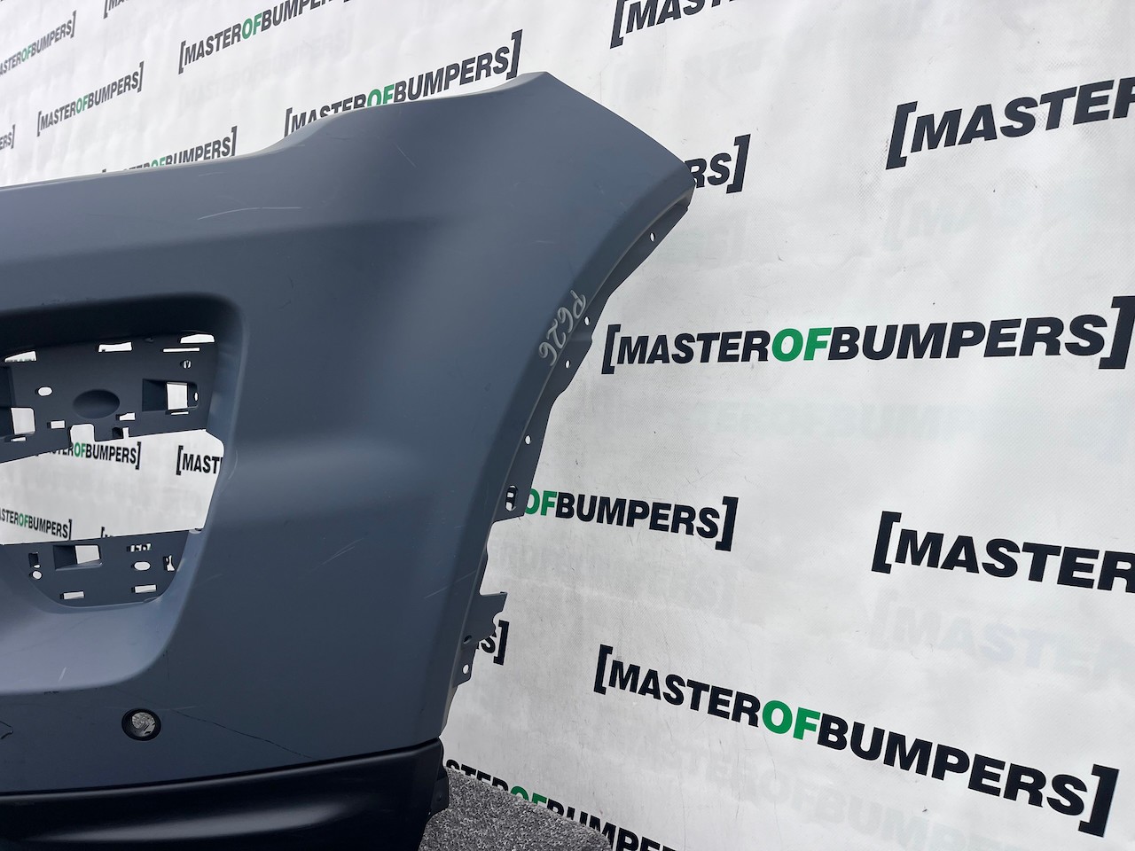 Range Rover Evoque Dynamic Mk1 2011-2015 Front Bumper 4 Pdc +jets Genuine [p626]