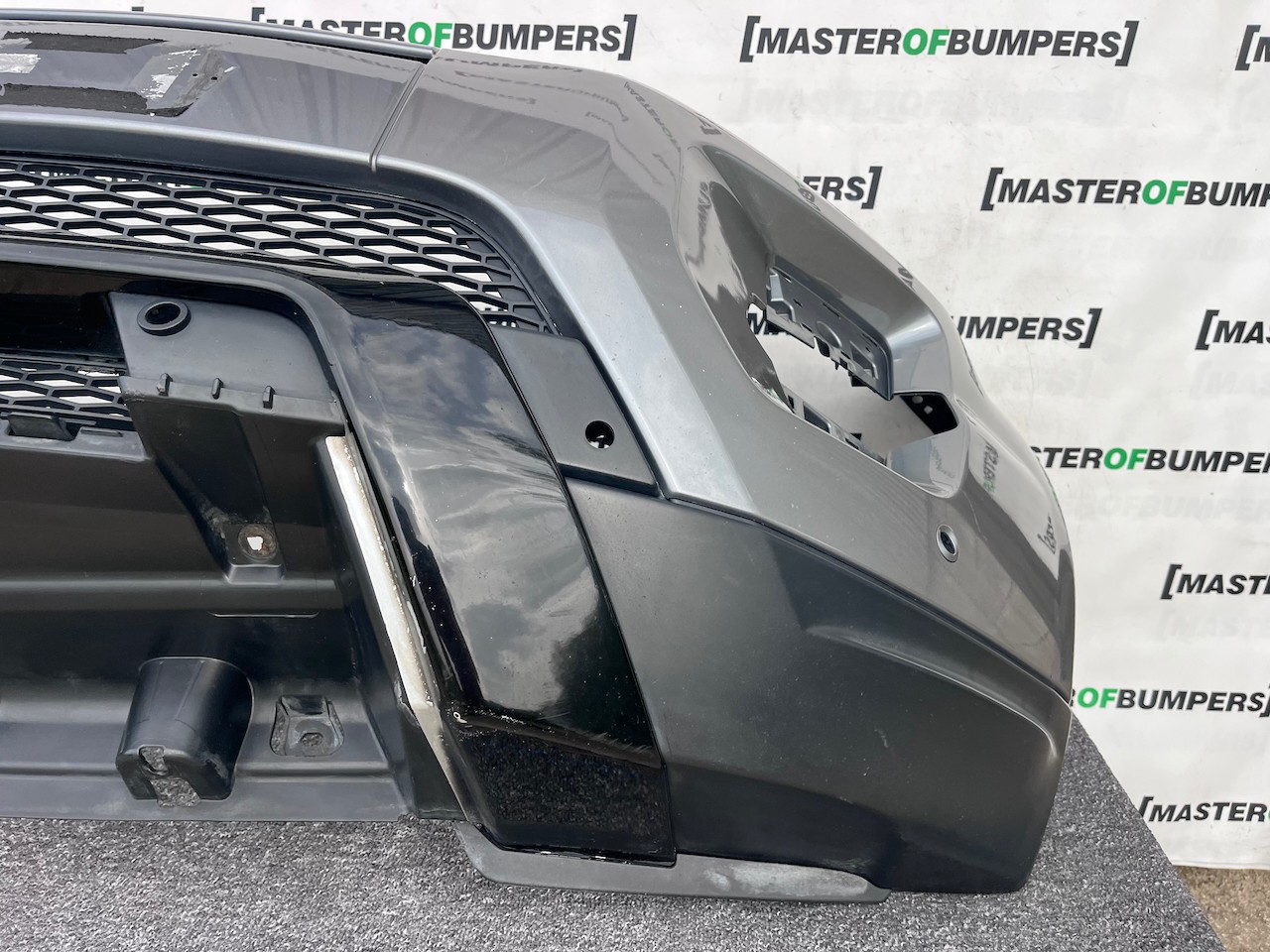 Range Rover Evoque Dynamic Mk1 2011-2015 Front Bumper 4 Pdc +jets Genuine [p651]