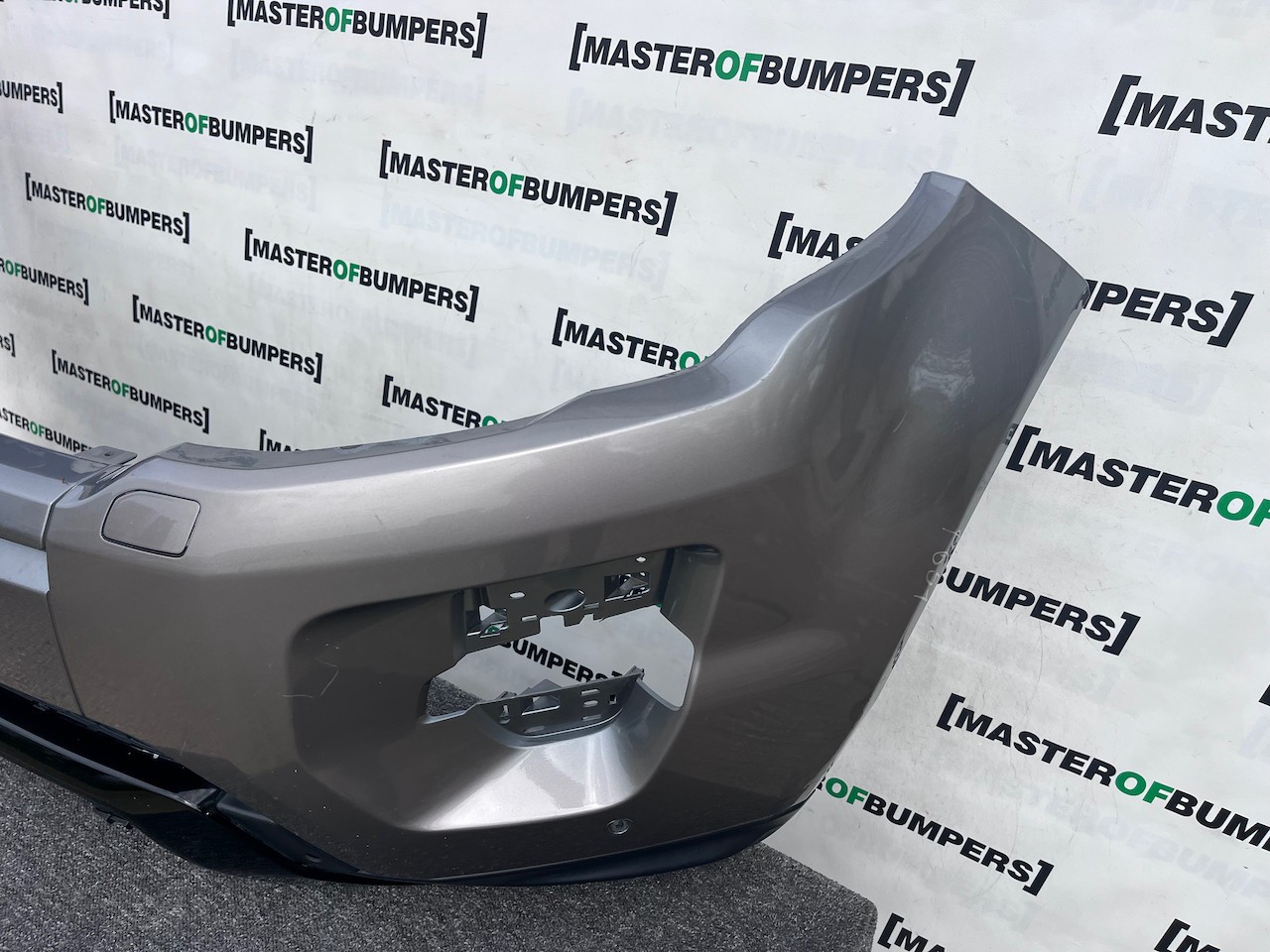 Range Rover Evoque Dynamic Mk1 2011-2015 Front Bumper 4 Pdc +jets Genuine [p651]