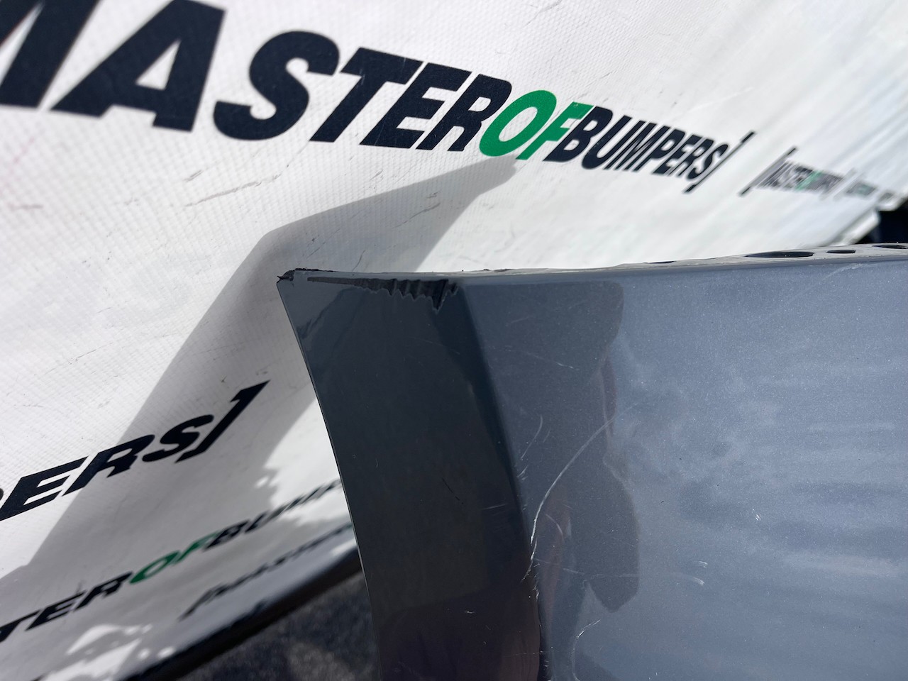 Range Rover Evoque R-dynamic Hse 2019-2023 Front Bumper 4 Pdc Genuine [p654]