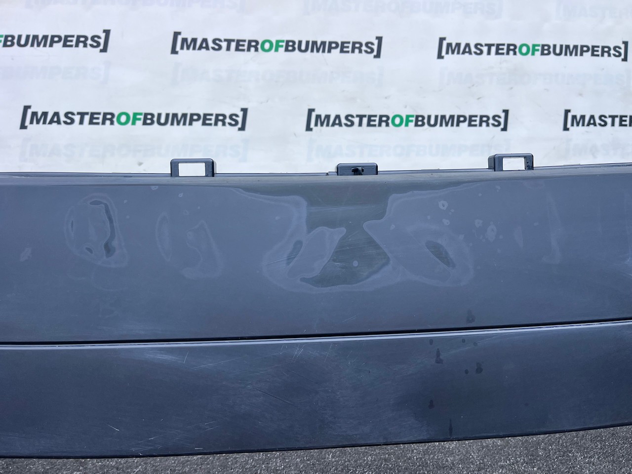 Range Rover Velar R-dynamic Hse Suv 2019-2023 Front Bumper 4 Pdc Genuine [p688]