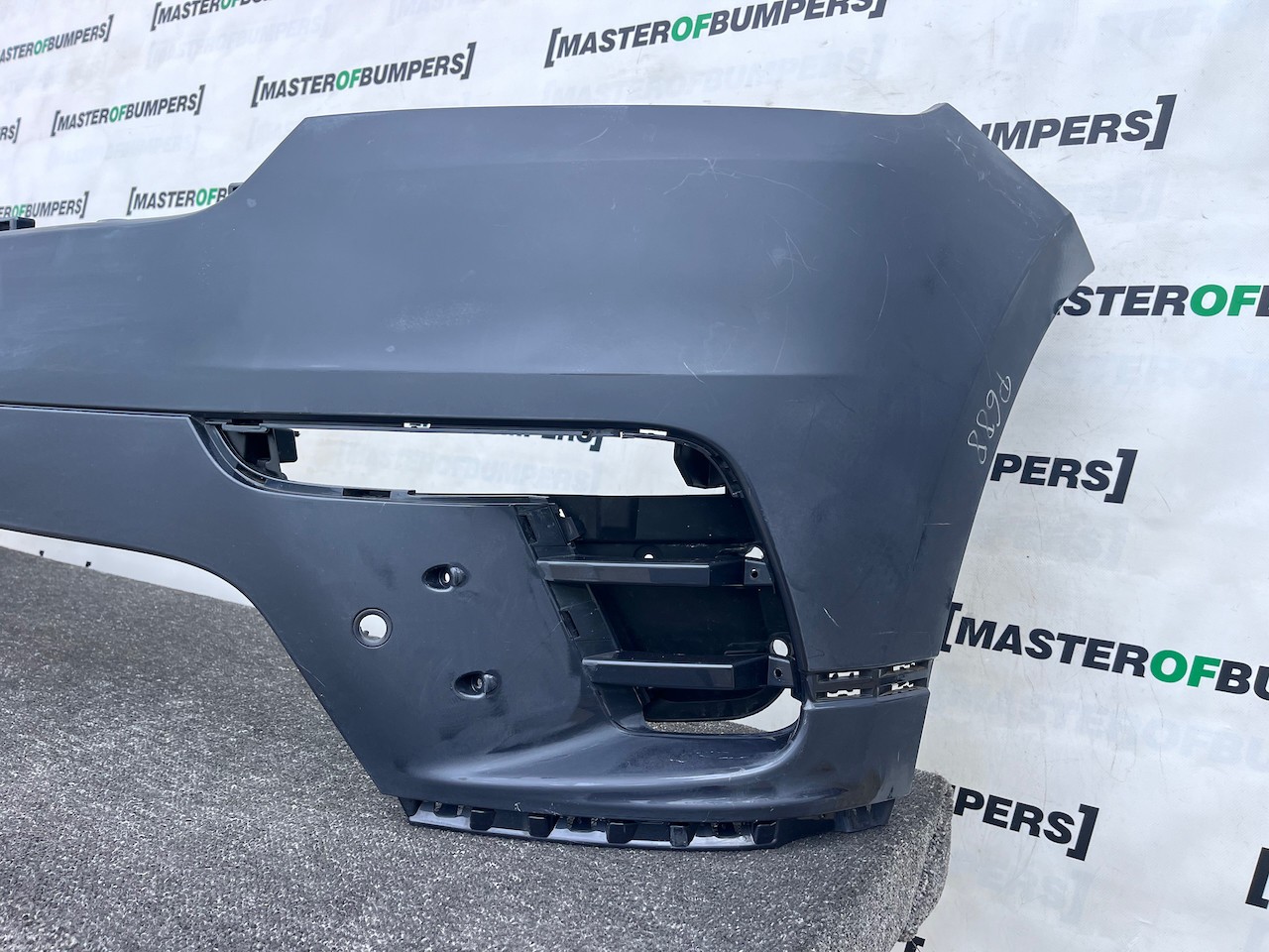 Range Rover Velar R-dynamic Hse Suv 2019-2023 Front Bumper 4 Pdc Genuine [p688]
