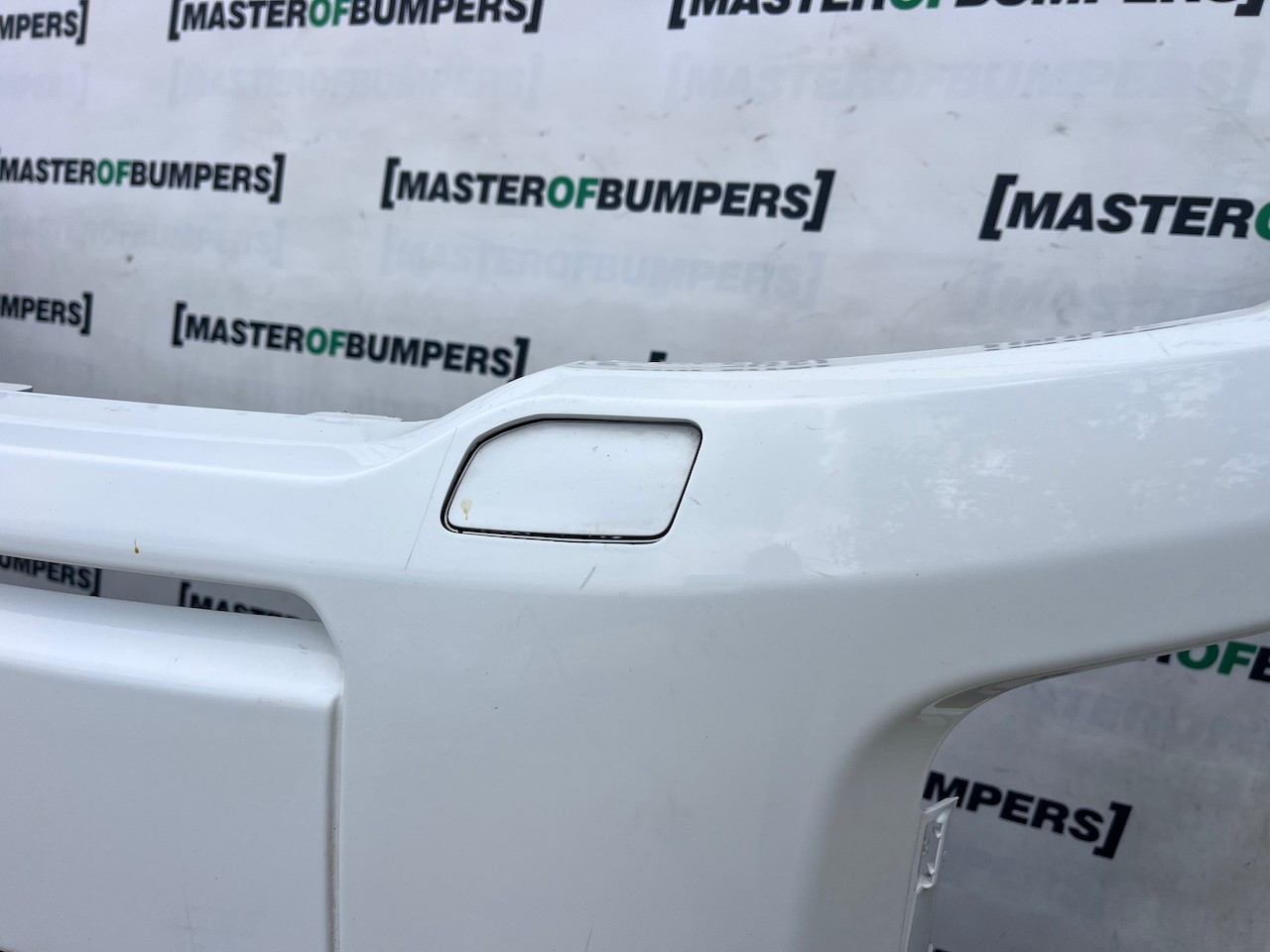 Range Rover Evoque Dynamic Hse Lift 2015-2018 Front Bumper 4 Pdc Genuine [p696]